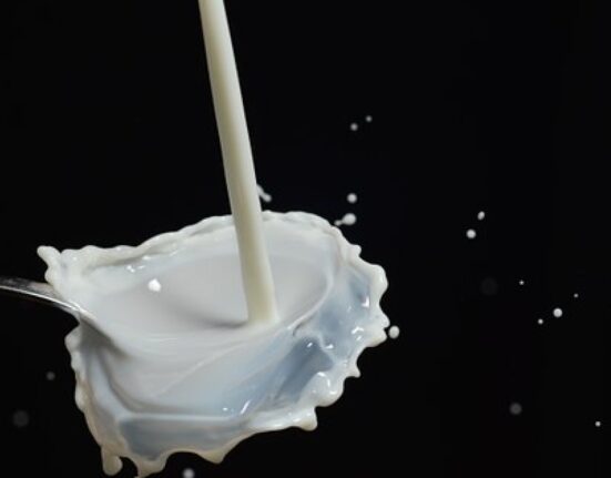 mleko uganda algieria
